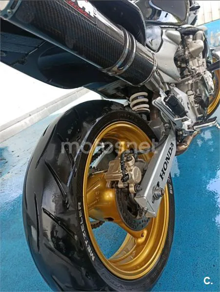 Honda CB 600 F – Vista 6