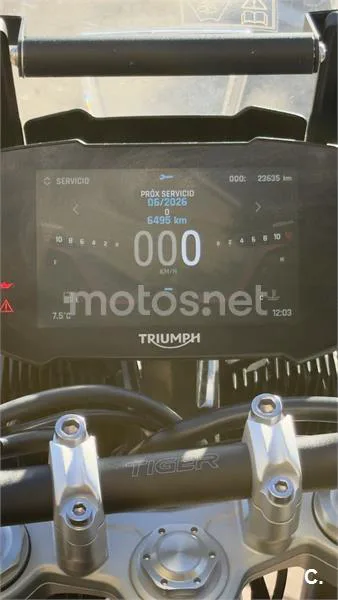 Triumph Tiger 900 – Vista 8