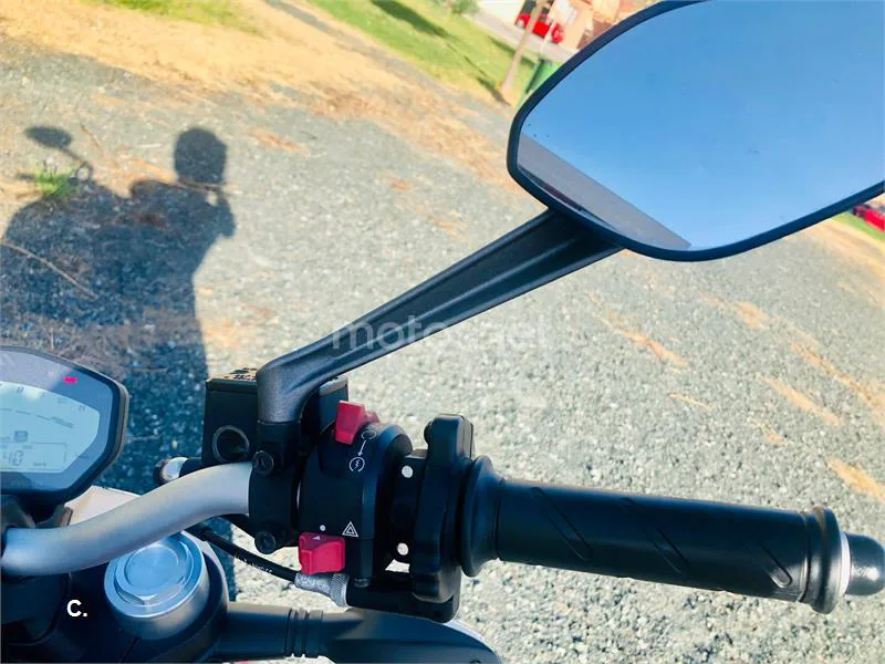 Ducati Monster 797 – Vista 8