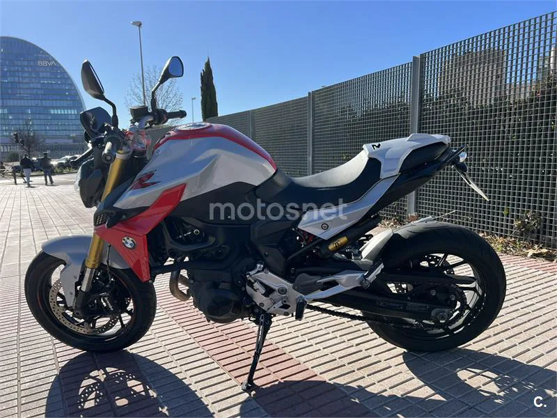 BMW F 900 R – Vista 11