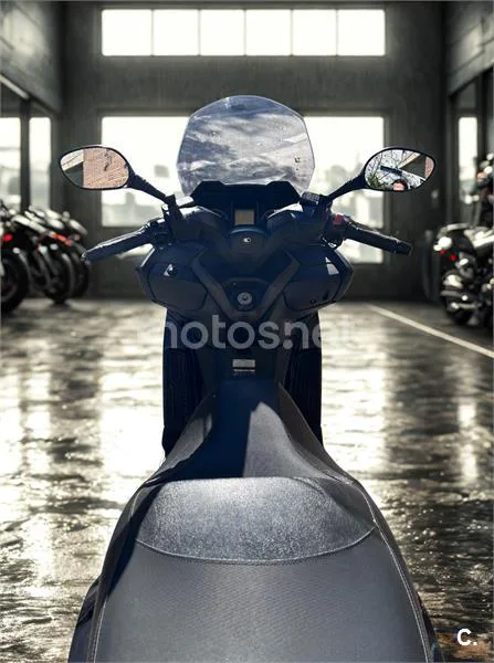 Kymco Grand Dink 300 – Vista 5