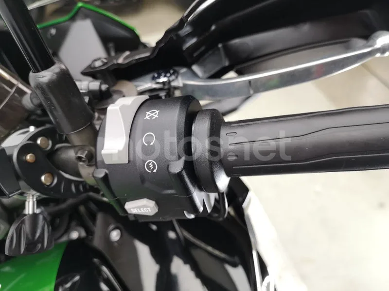 Kawasaki Versys 1000 – Vista 9