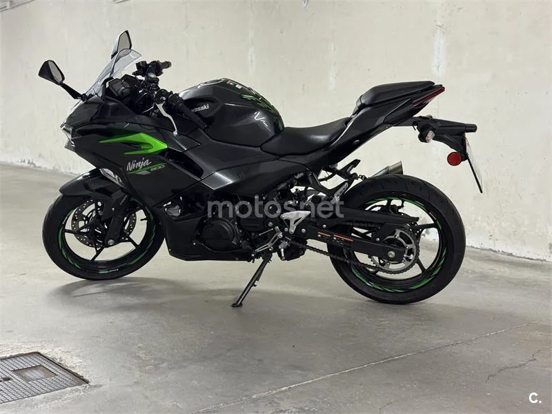 Kawasaki Ninja 500 – Vista 3