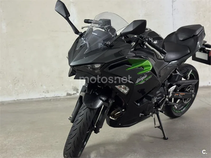 Kawasaki Ninja 500 – Vista 4