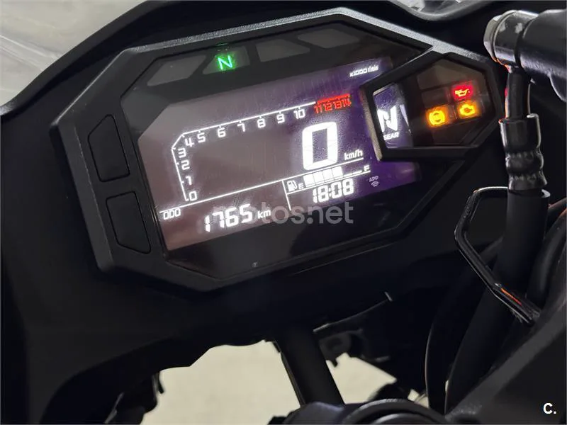 Kawasaki Ninja 500 – Vista 9