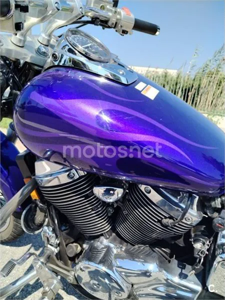 Honda Shadow Spirit 750 - Vista 3