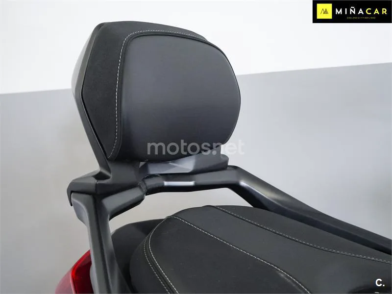 Yamaha XMAX 300 – Vista 2