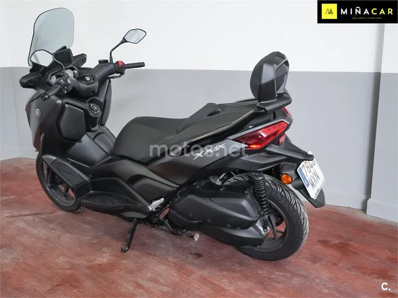 Yamaha XMAX 300 – Vista 9