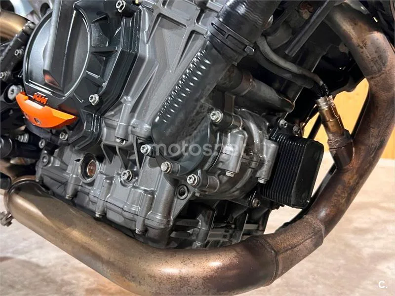 KTM 790 – Vista 12
