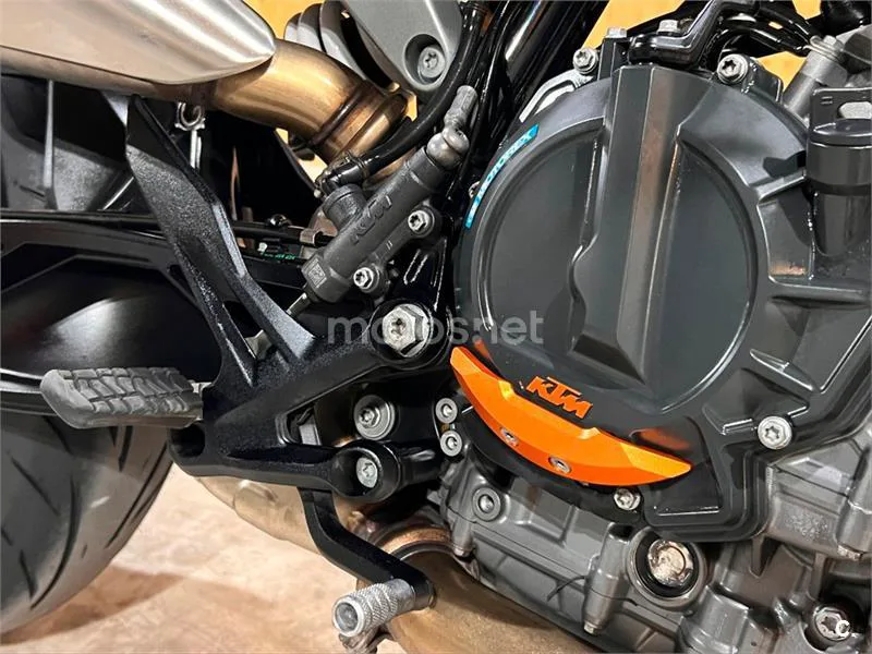 KTM 790 – Vista 18