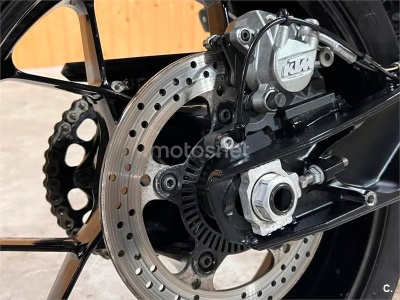 KTM 790 – Vista 23