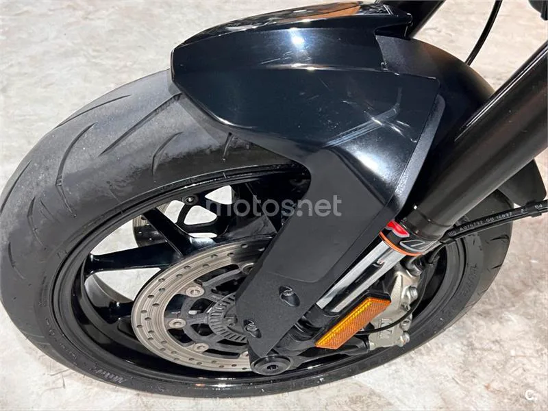 KTM 790 – Vista 38