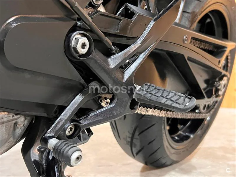 KTM 790 – Vista 45
