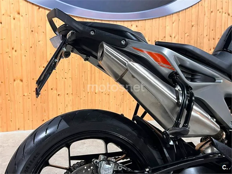 KTM 790 – Vista 6