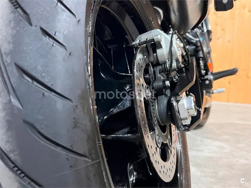 KTM 790 – Vista 62
