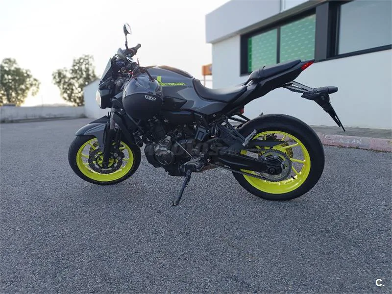 Yamaha MT-07 – Vista 3