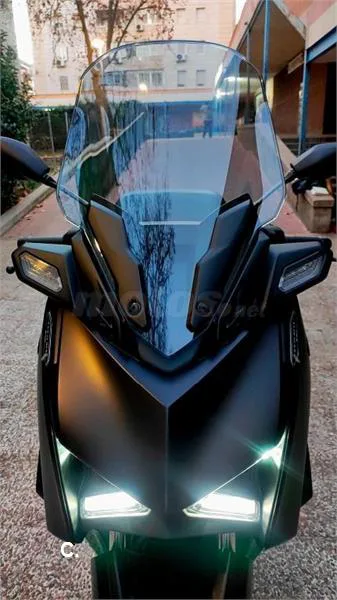 Yamaha XMAX 125 – Vista 3