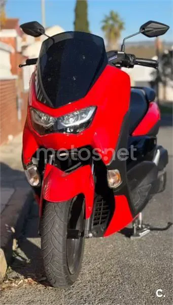 Yamaha NMAX – Vista 2