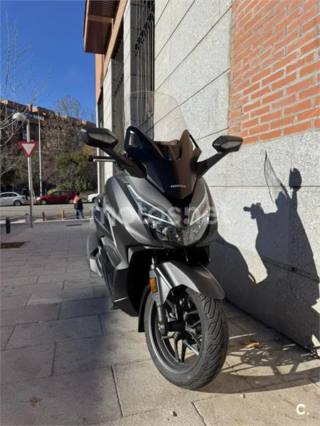 Honda Forza 125 – Vista 6