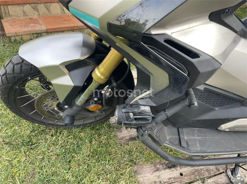 Honda X-ADV – Vista 9