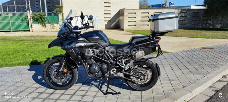 Benelli TRK 502 – Vista 8