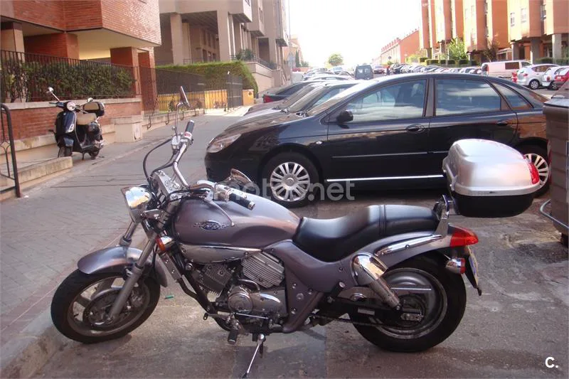 Kymco Venox 250 600 € 2003 Valladolid - 2