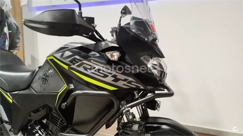 Kawasaki Versys-X 300 – Vista 17