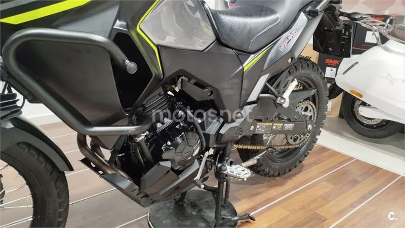 Kawasaki Versys-X 300 – Vista 33