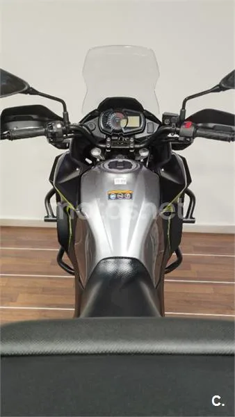 Kawasaki Versys-X 300 – Vista 44