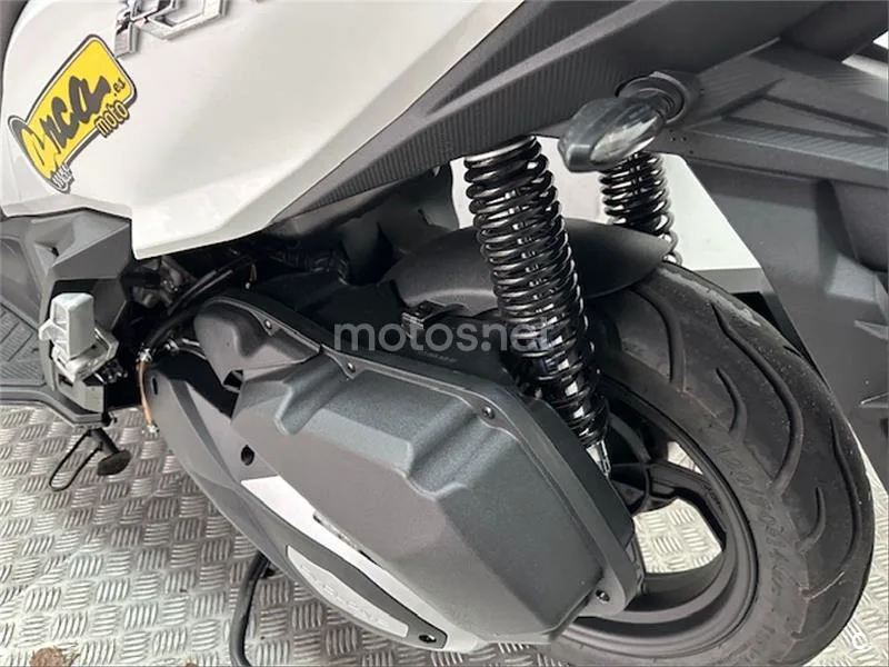 Cyclone RT 1 – Vista 23