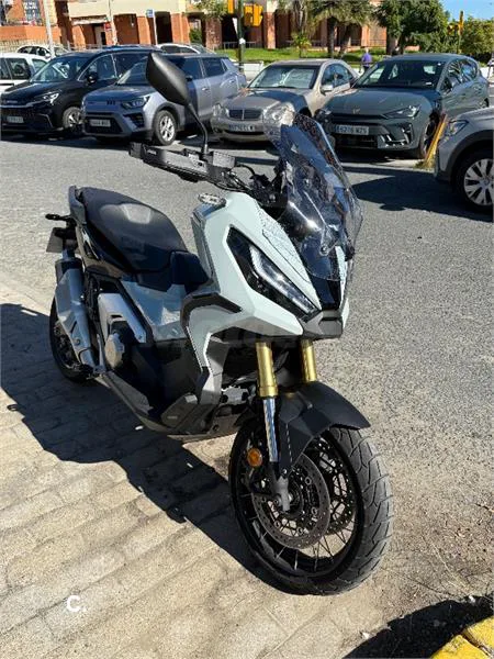 Honda X-ADV – Vista 3