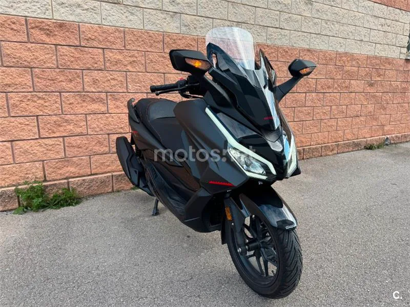 Honda Forza 350 - Vista 6