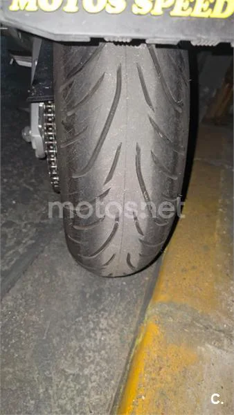 Suzuki GSR 600 – Vista 5