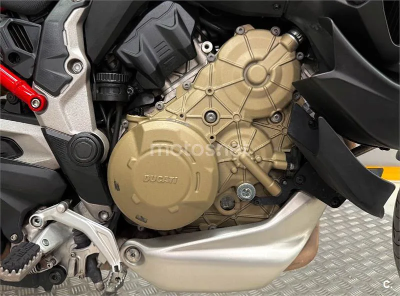 Ducati Multistrada V4 – Vista 10