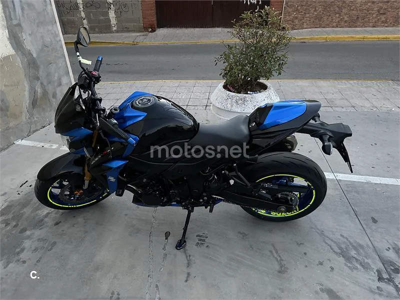 Suzuki GSX-S750 – Vista 3