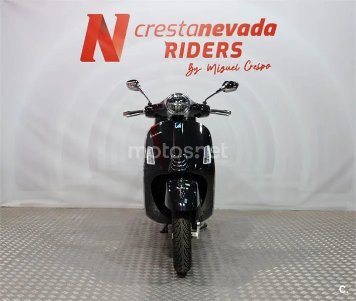 Vespa GTS 310 E5+ – Vista 5