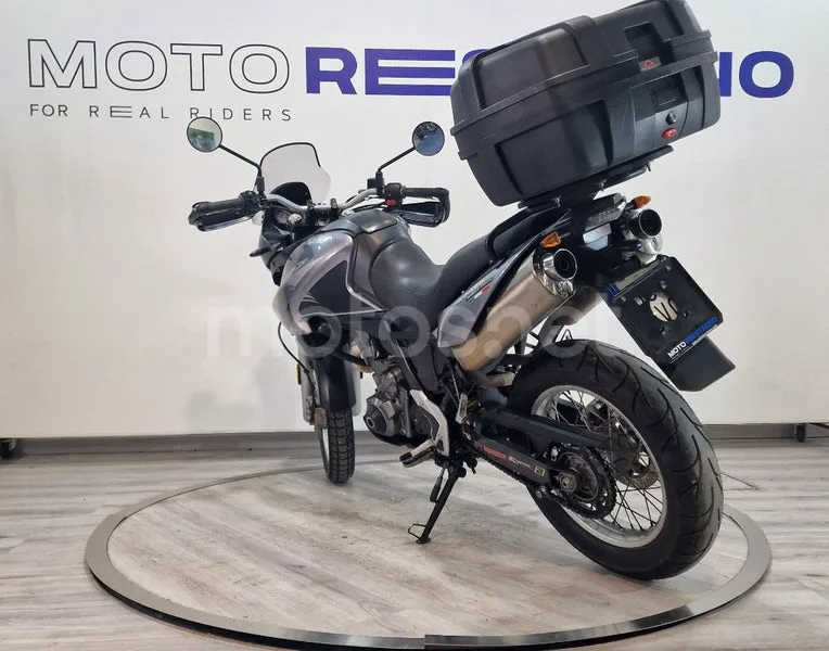 Aprilia Pegaso 650 – Vista 3