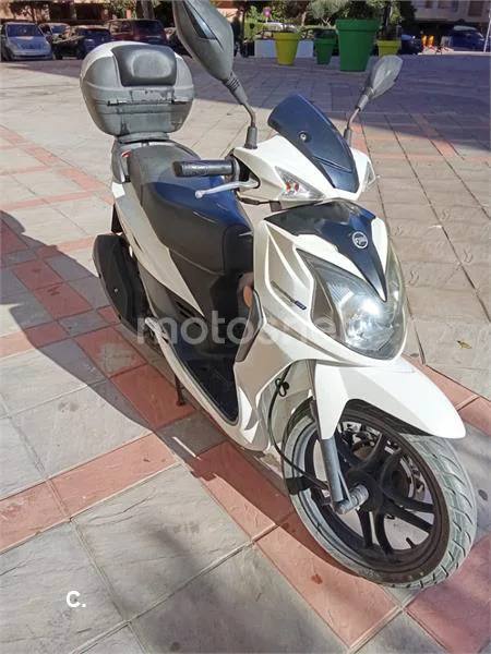 SYM Symphony 125 – Vista 4