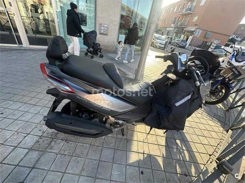 SYM Joymax 300 – Vista 8