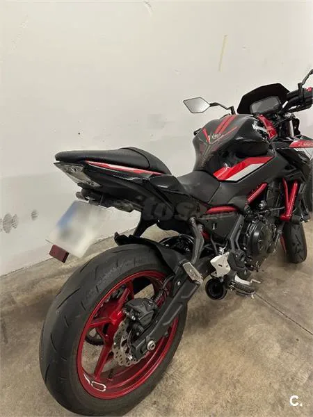 Kawasaki Z 650 – Vista 2