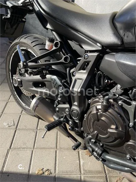 Yamaha MT-07 – Vista 10