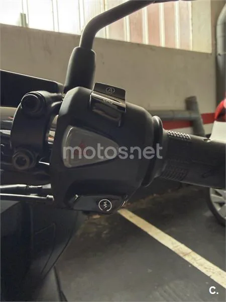 Honda PCX 125 – Vista 18