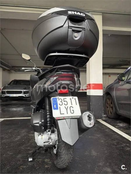 Honda PCX 125 – Vista 23