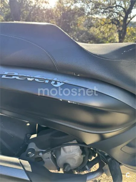 Piaggio Beverly – Vista 5