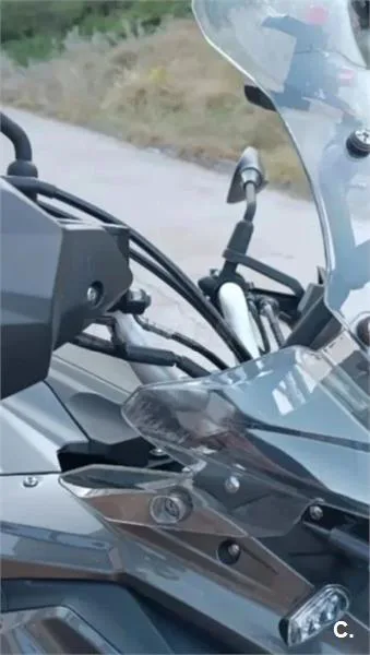 Benelli TRK 502 – Vista 9