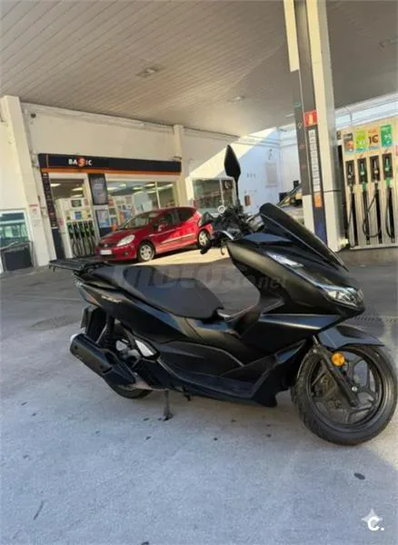 Honda PCX 125 – Vista 3