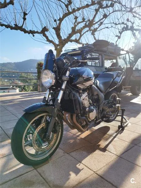 Honda CBF 600N – Vista 2