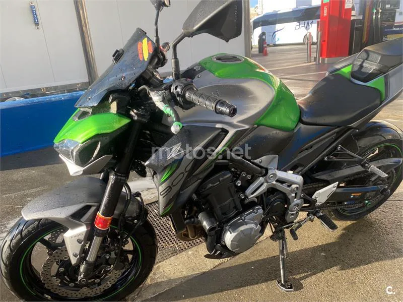 Kawasaki Z 900 – Vista 8