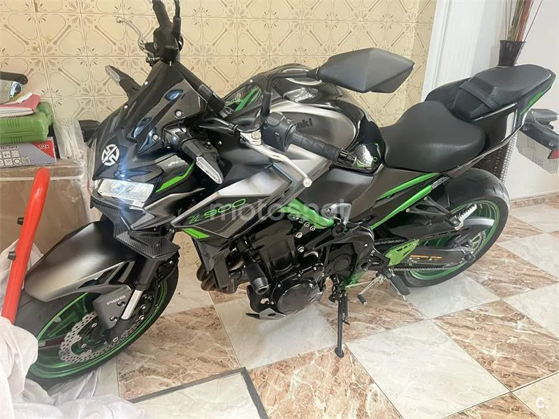 Kawasaki Z 900 – Vista 3
