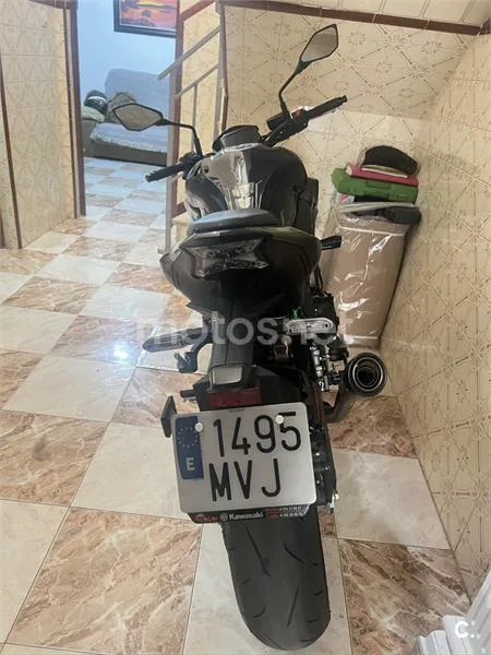 Kawasaki Z 900 – Vista 4